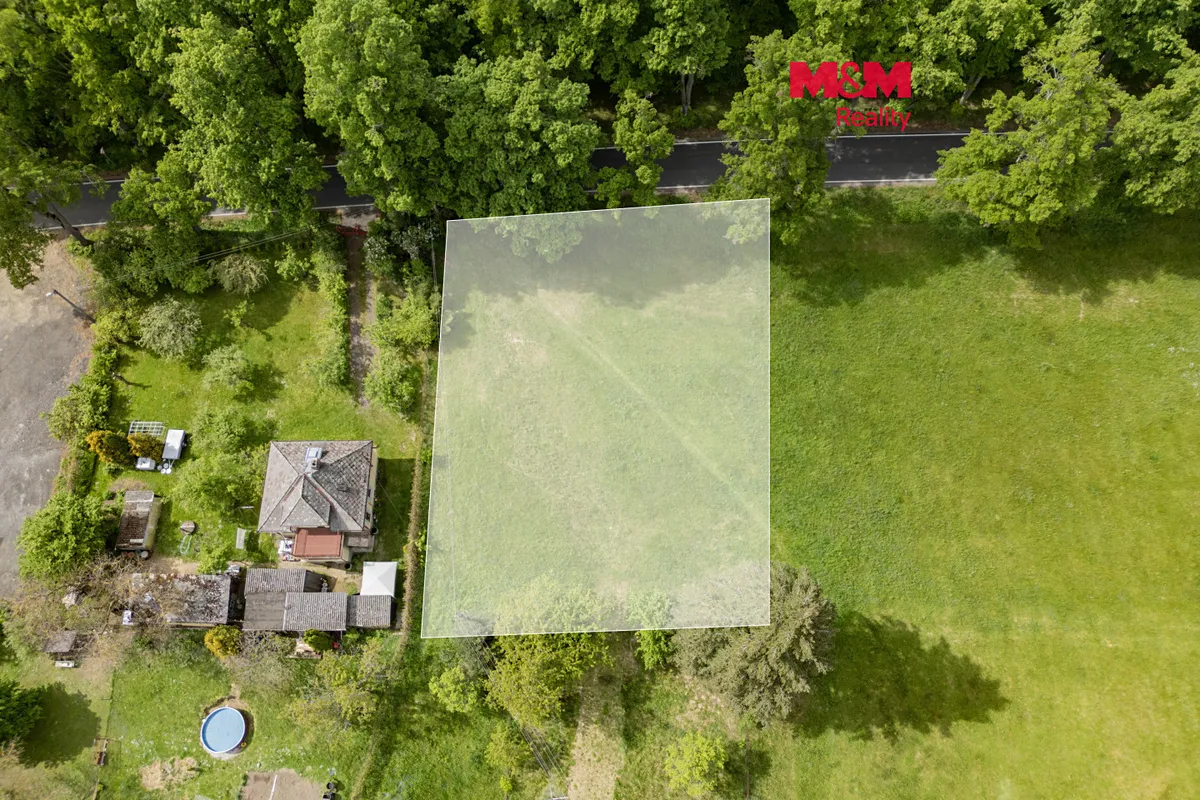 Prodej stavebního pozemku 1246 m²